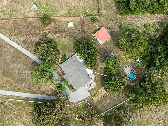 3rd image of 24100 S 550th Rd