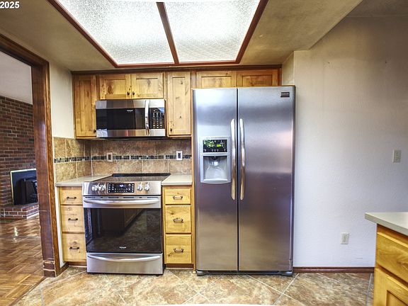 5th image of 4241 SE Northridge Dr