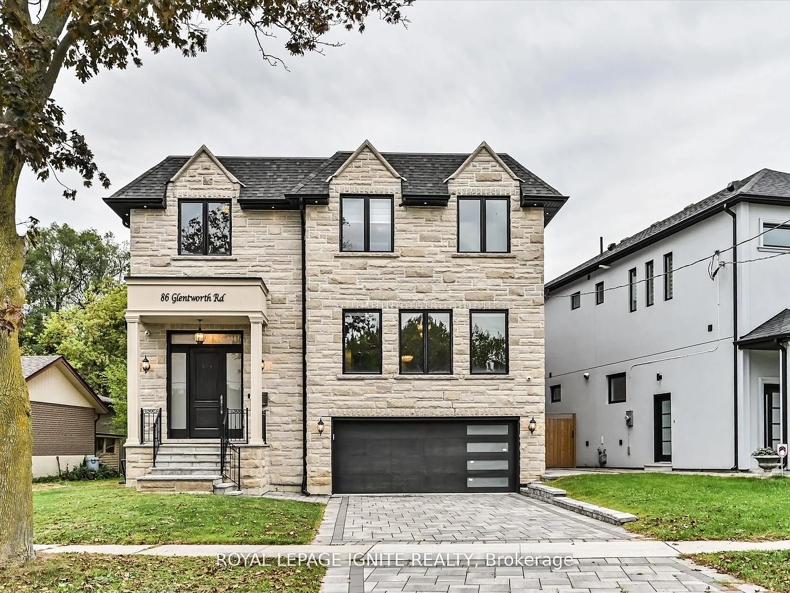 2 bed, $2,495 — Photo 1