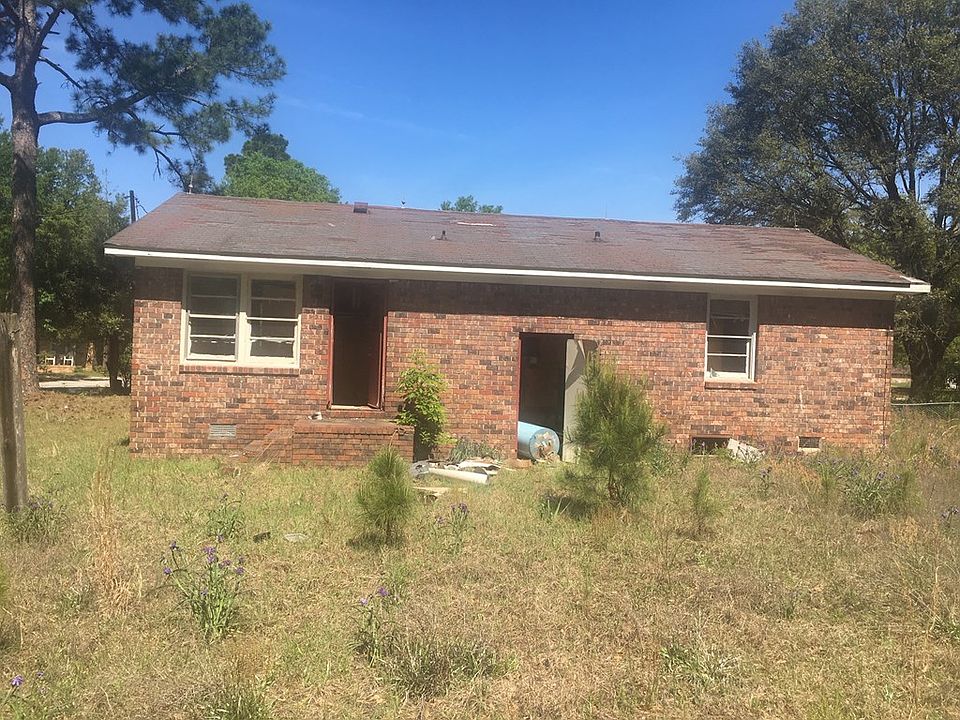 2nd image of 394 Seminole Rd