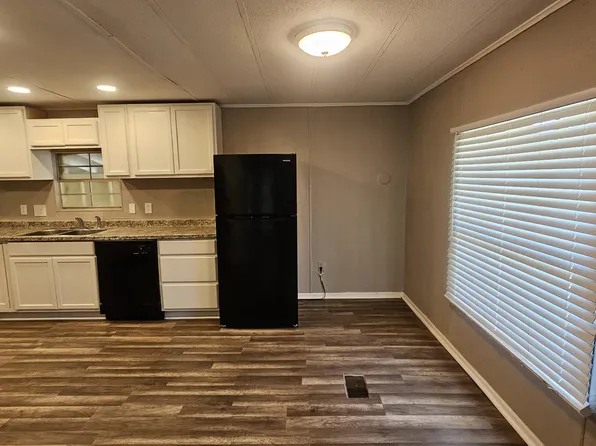 7519 McCowan Dr, Jacksonville, FL 32244