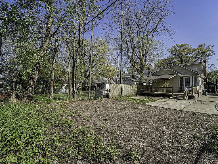 575 E Drayton St — Photo 19