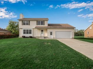 2250 Berg Rd, Buffalo, NY 14218