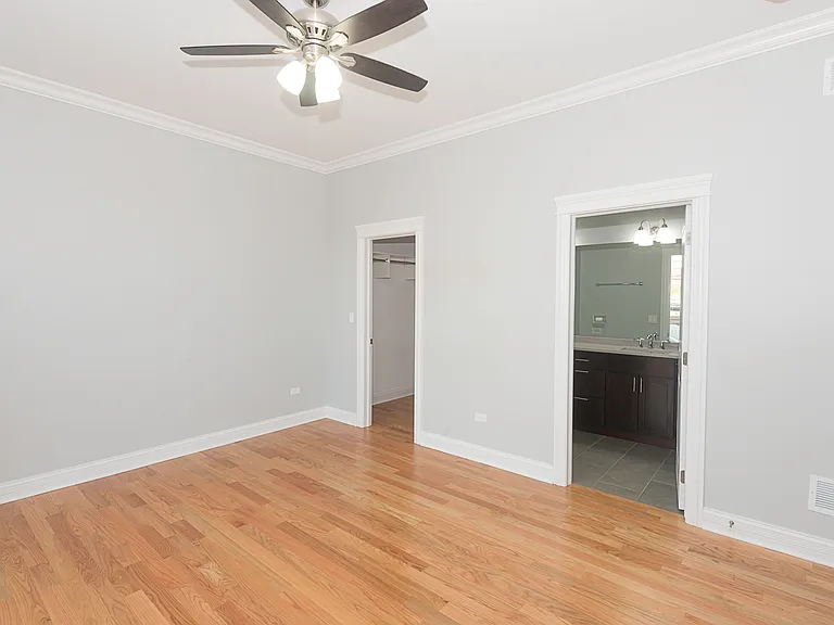 520 N Western Ave #2D — Photo 4