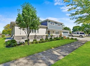 1116 E 194th Pl, Glenwood, IL