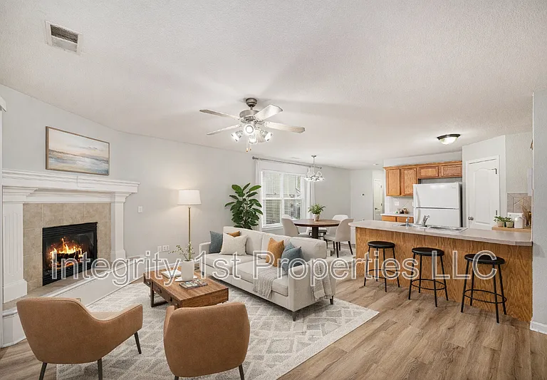 8880 N Helena Ave #8882 — Photo 5