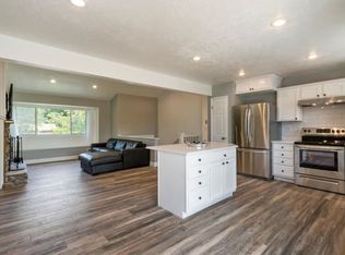 1614 E Sego Lily Dr, Sandy, UT 84092