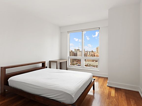 5th image of 350 W 42nd St APT 38C