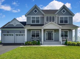 109 Spirit Bear Rd, Toms River, NJ 08755