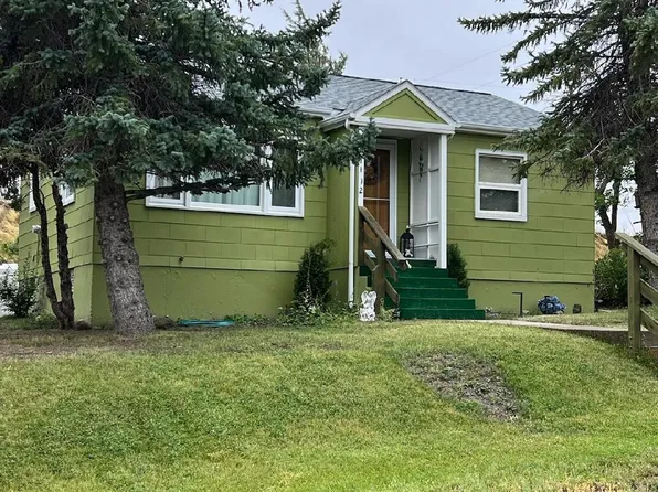 1112 2nd St S, Shelby, MT 59474