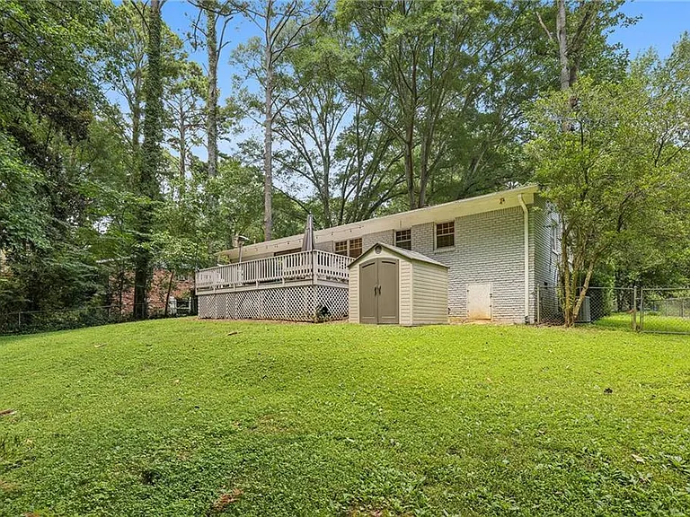 2172 Jonathon Ln NE — Photo 21