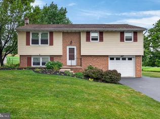 139 Brian Dr, Ephrata, PA 17522