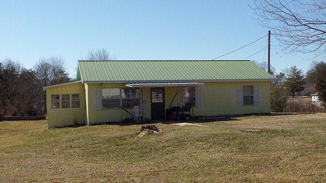 1st image of 2636 Freehill Rd