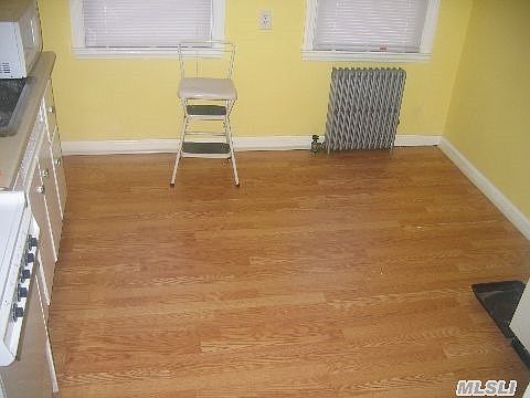 5th image of 117-44 219th St