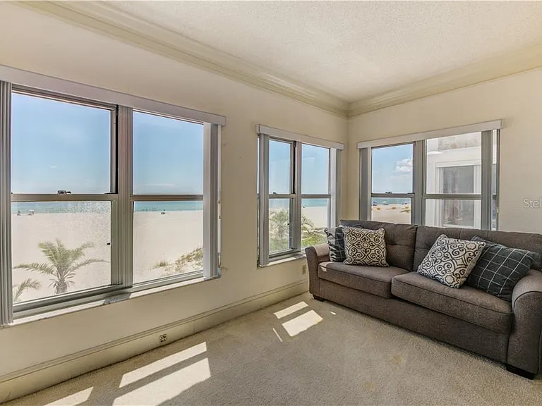 4950 Gulf Blvd #304 — Photo 4