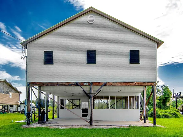 1497 Bayou Dularge Rd, Theriot, LA 70397