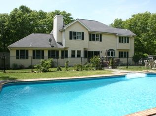 5 Northview Hills Ct, Sag Harbor, NY 11963