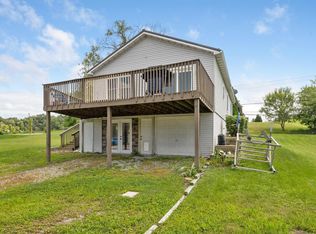 9730 N Marine Key Dr, Syracuse, IN 46567