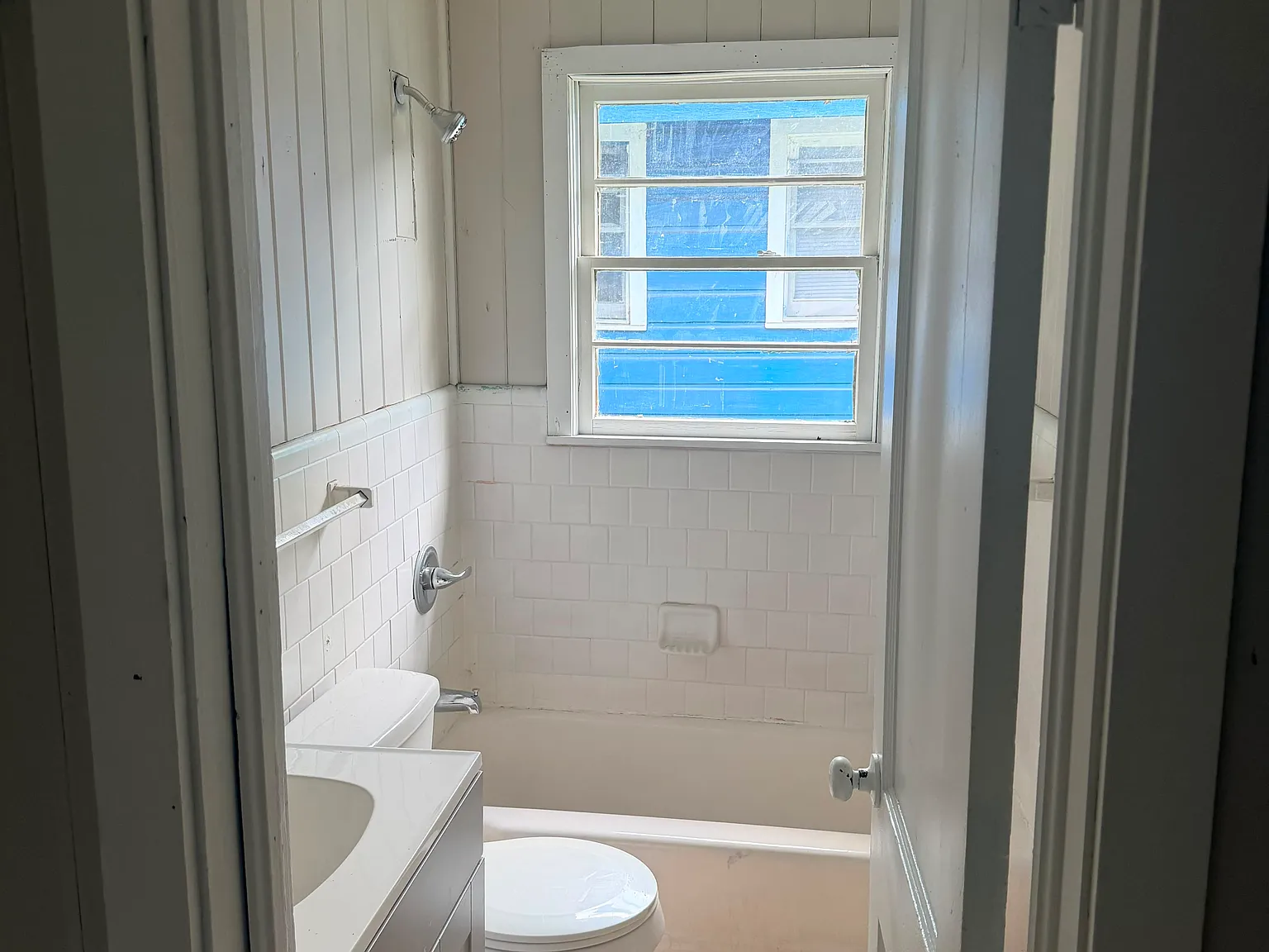 2 bed, $745 — Photo 2