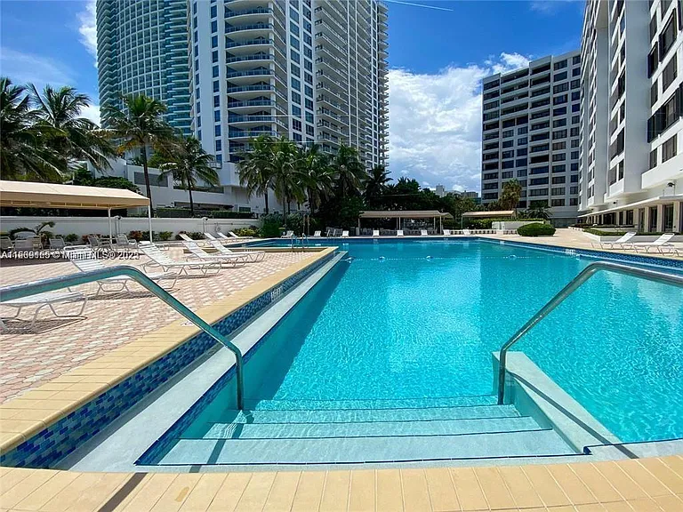 3505 S Ocean Dr #1509 — Photo 34