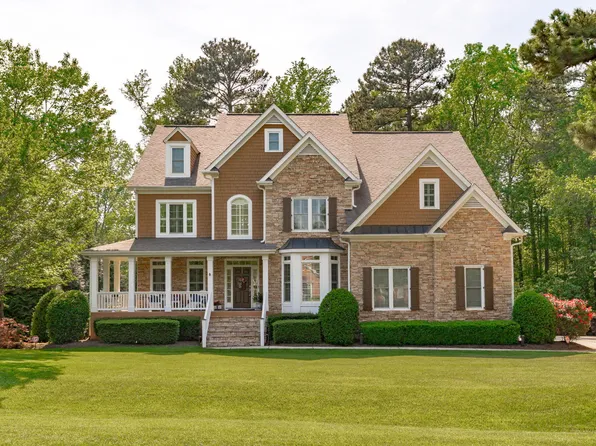 6001 Drumquin Dr, Raleigh, NC 27614