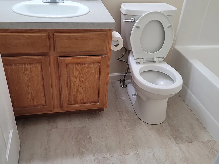 21 Workman Ave — Photo 6