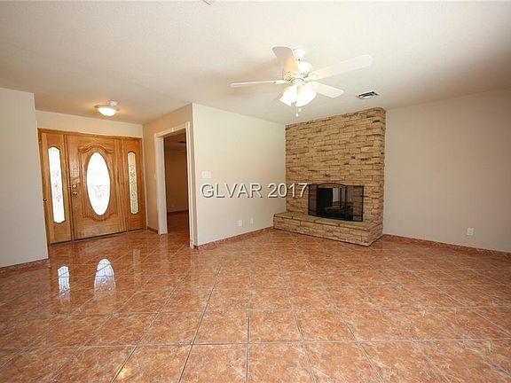 5th image of 900 Niblick Dr