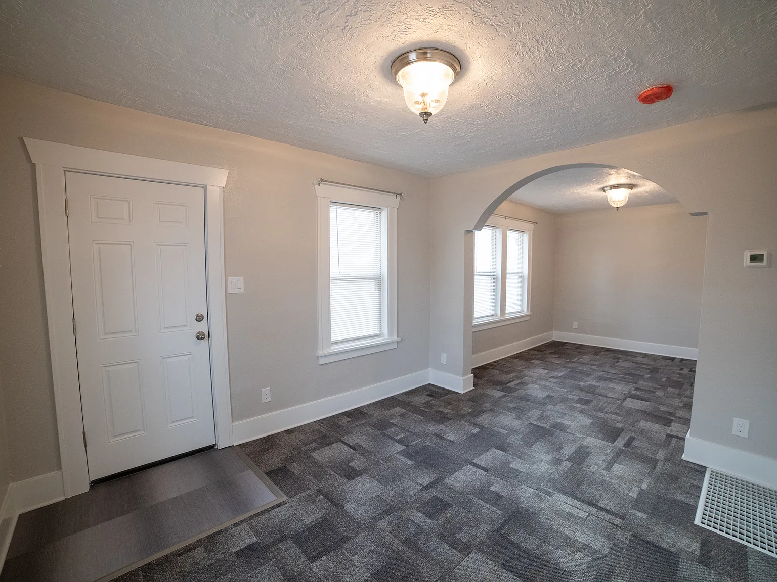 1 Bed/1 Bath Apartment — Photo 3