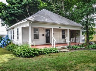 21 B Porrazzo Rd, Hull, MA 02045