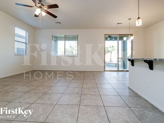 3rd image of 21280 W Coronado Rd