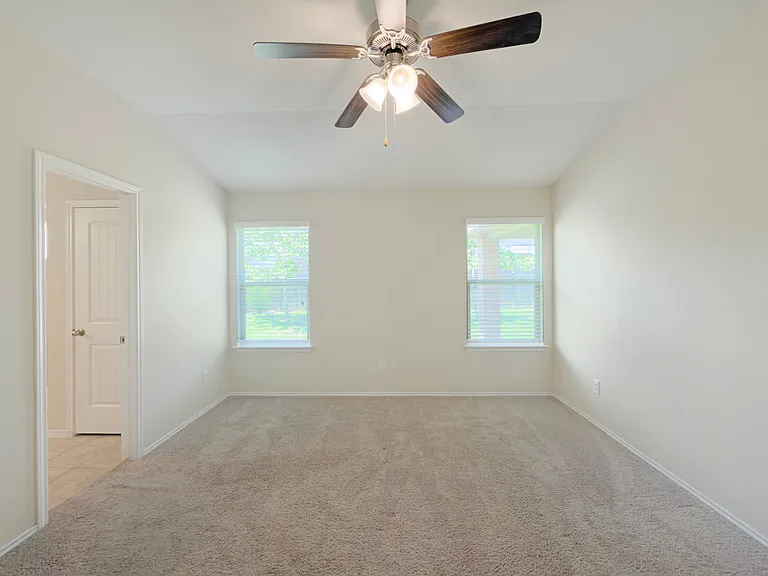 5334 Cicero Dr — Photo 8