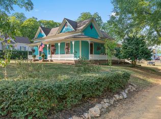 110 Park St, Adairsville, GA 30103