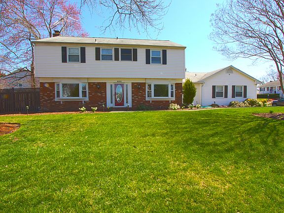 2nd image of 4021 Maureen Ln