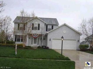 20465 Beechwood Ln, Strongsville, OH