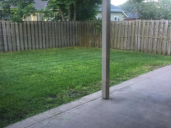 4th image of 12193 Madison Creek Dr