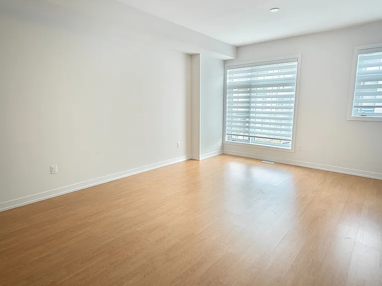 68 Stauffer Cres — Photo 14