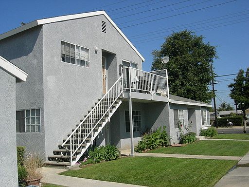 2nd image of 8072 Trask Ave APT A