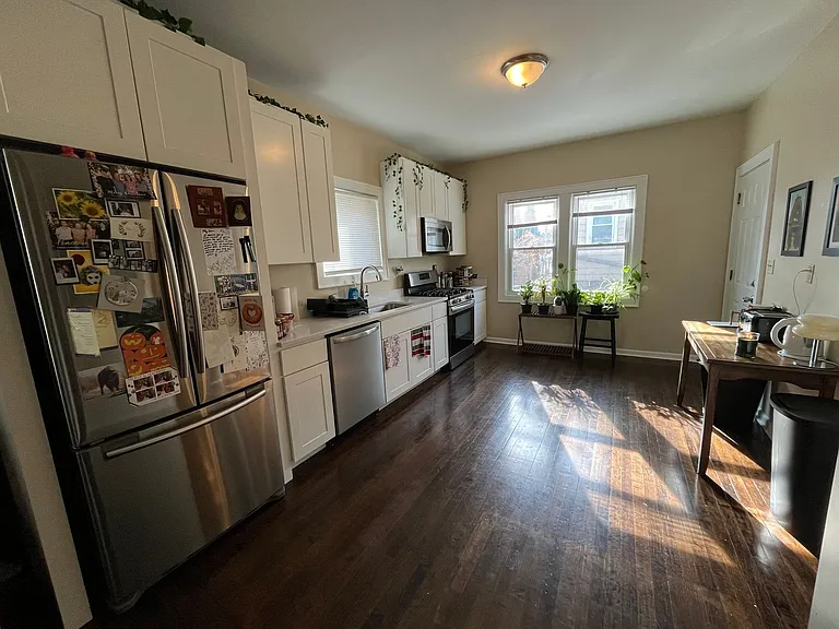 1209-09B E. Kane Pl. — Photo 1