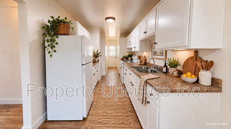 1 bed, 1.0 bath, 713 sqft, $1,295 — Photo 1