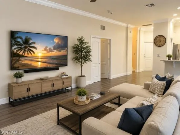 10116 N Golden Elm Dr, Estero, FL 33928