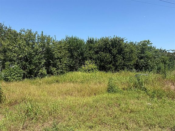4th image of 4941 State Highway 172