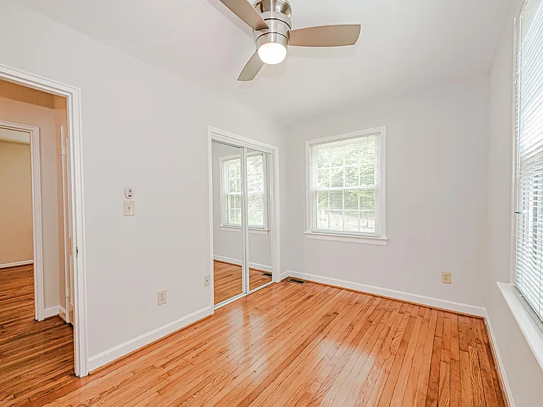 561 Wakefield Dr #A — Photo 10