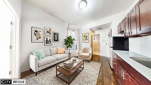 178 Thompson St #5D Photo 1