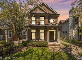 750 W Lincoln St, Birmingham, MI