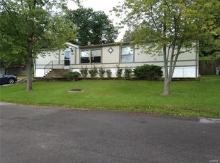 14 Pine Fork Ln, Fenton, MO 63026