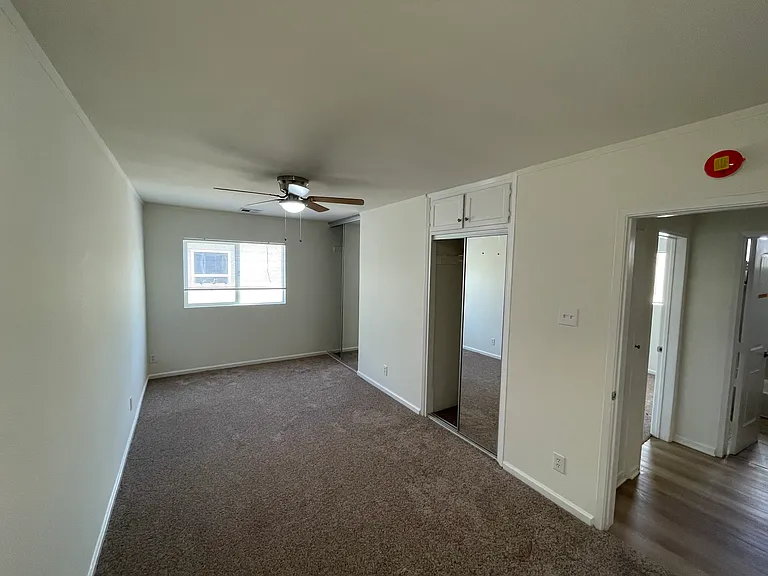2207 Euclid Ave — Photo 20