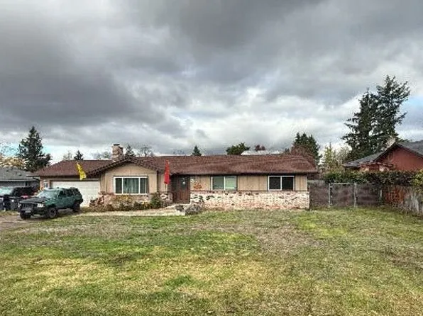 2185 Spring St, Medford, OR 97504