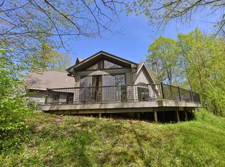 1124 Waukesha Rd, Caledonia, WI 53108