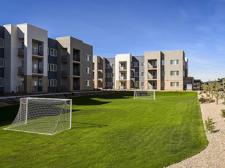 67 Flats — Photo 14