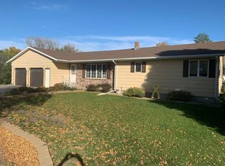 101 N Delaware Ave, Platte, SD 57369